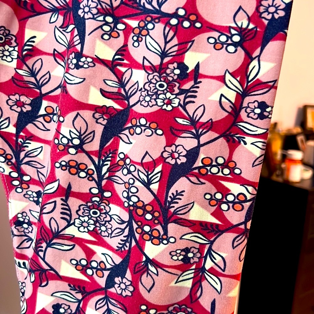 Bundle Of Lularoe Leggings Os - image 5